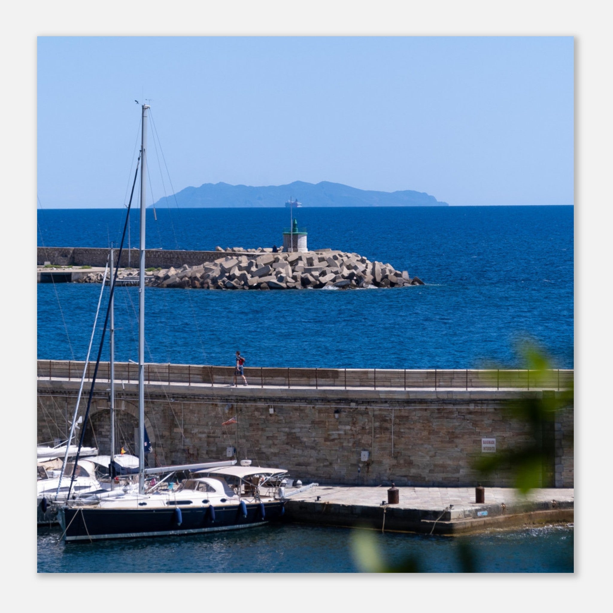 b9da48c7-307d-4af8-bfc8-dfd51c03e83c