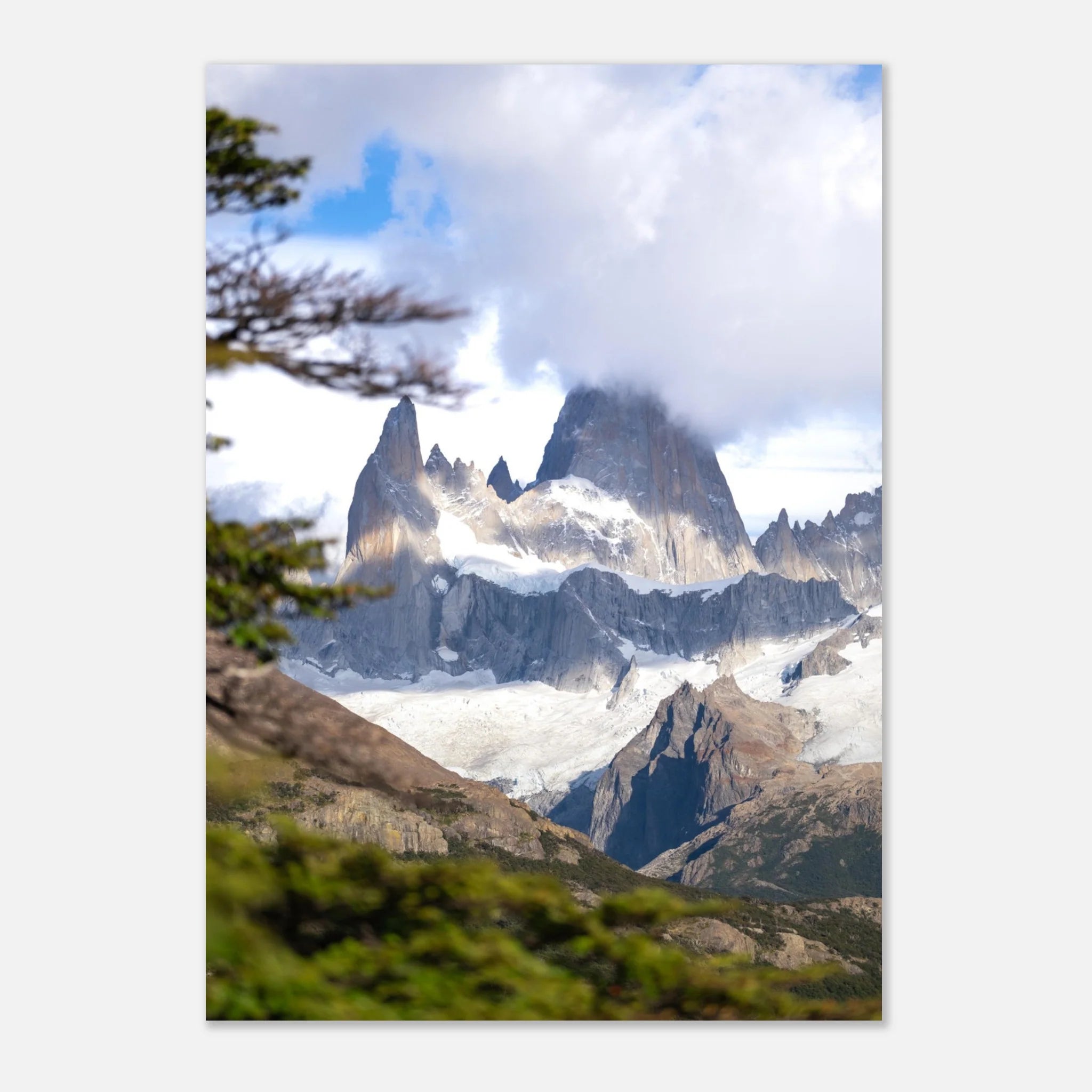 Discover our photo poster collection featuring breathtaking landscapes, beautiful hiking destinations and wildlife.